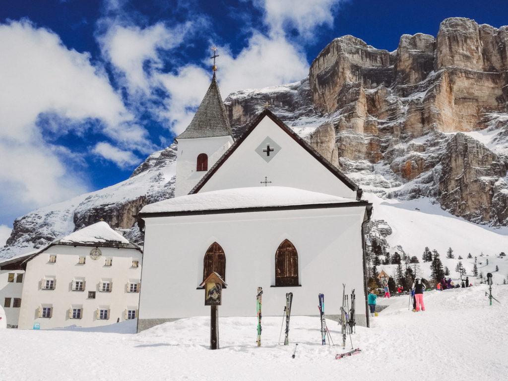 Santuario Sass de la Crusc Alta Badia - foto Dolomiti Review