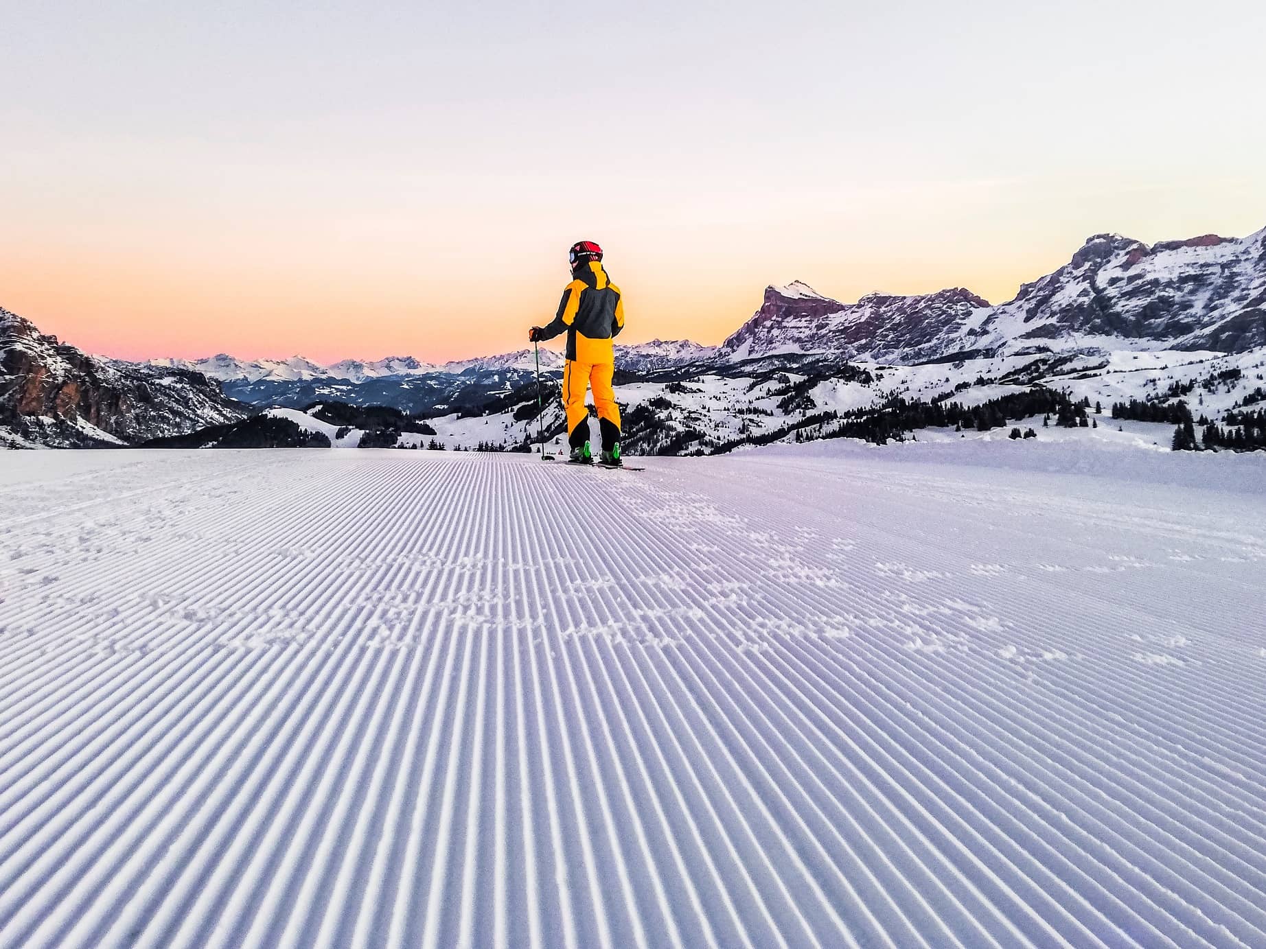 Sciare All Alba In Alta Badia Il Buongiorno Sulla Neve Della Gran Risa Dolomiti Review