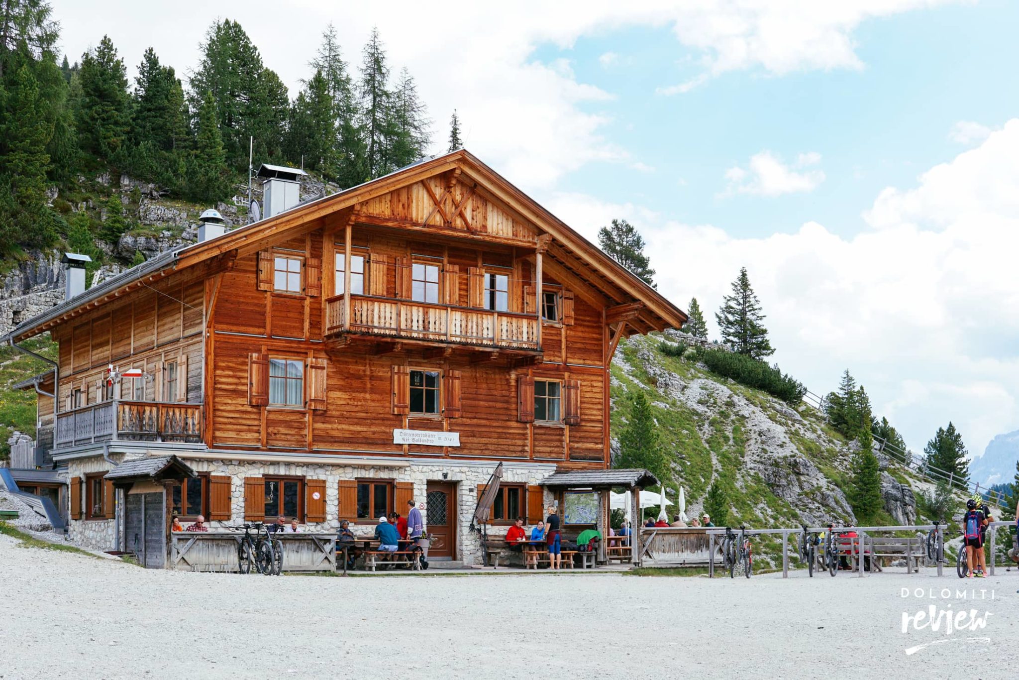 Rifugio Vallandro a Prato Piazza
